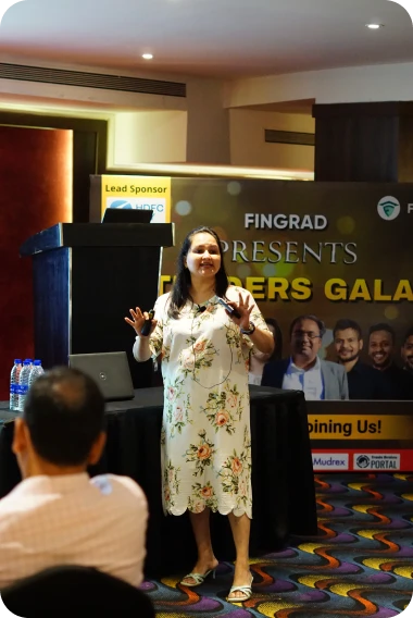 Traders Gala photo 1